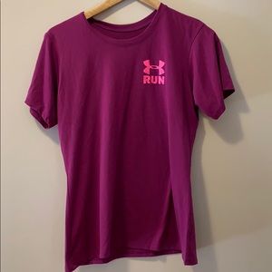Under Armour Semi-Fitted Run Crew Neck